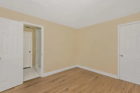6560 SW 20th Street North Lauderdale FL 33068