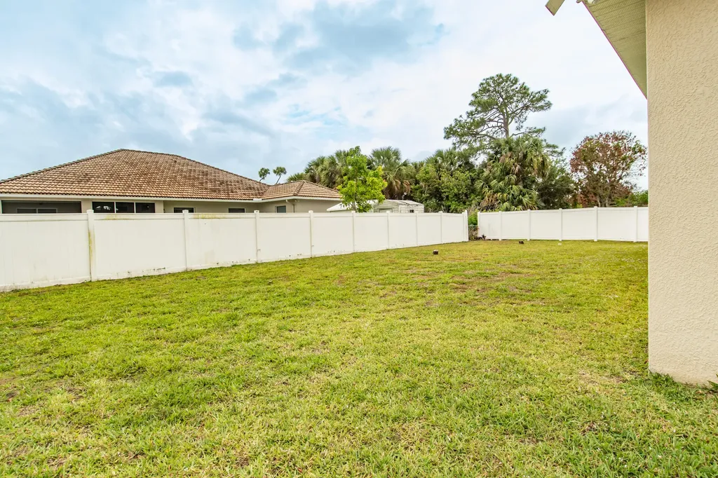 1244 SW Ermine Avenue Port St Lucie FL 34953