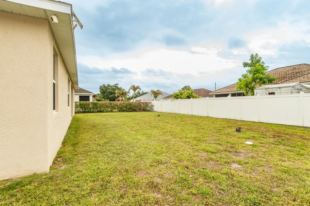 1244 SW Ermine Avenue Port St Lucie FL 34953