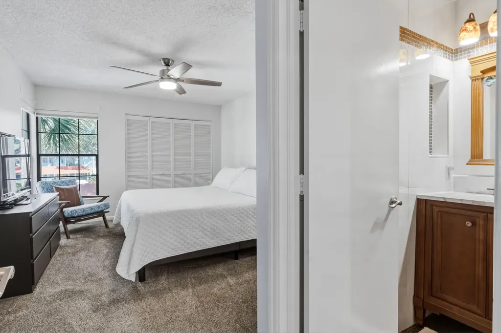 2359 Treasure Isle Drive Palm Beach Gardens FL 33410