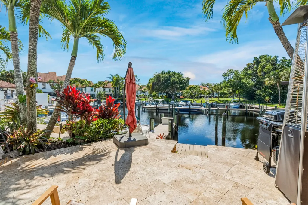 2359 Treasure Isle Drive Palm Beach Gardens FL 33410
