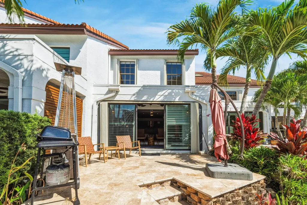2359 Treasure Isle Drive Palm Beach Gardens FL 33410