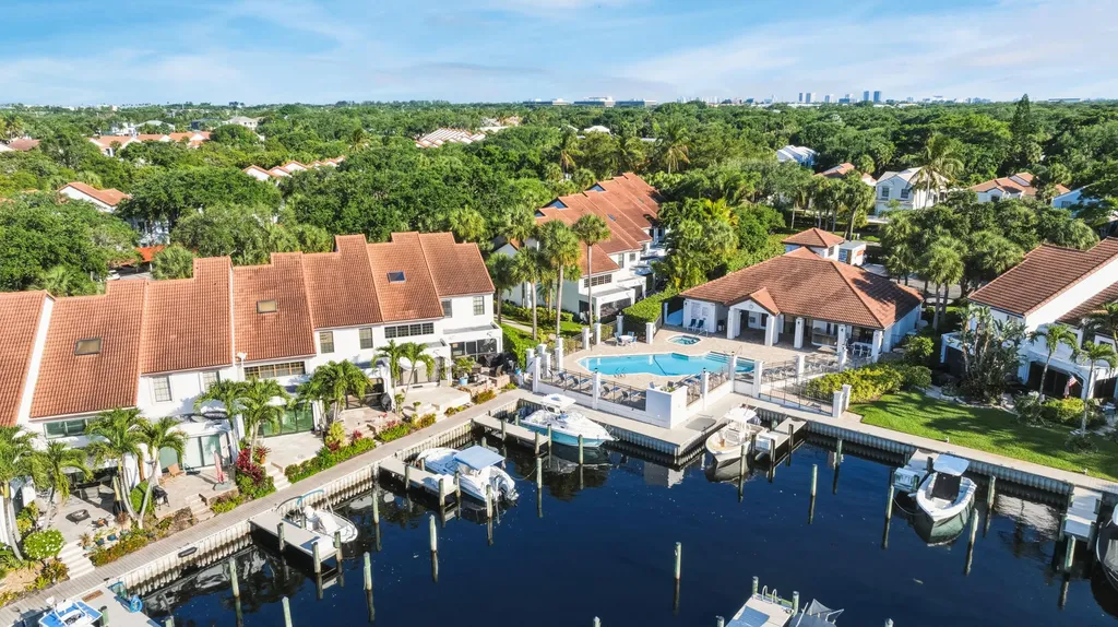 2359 Treasure Isle Drive Palm Beach Gardens FL 33410