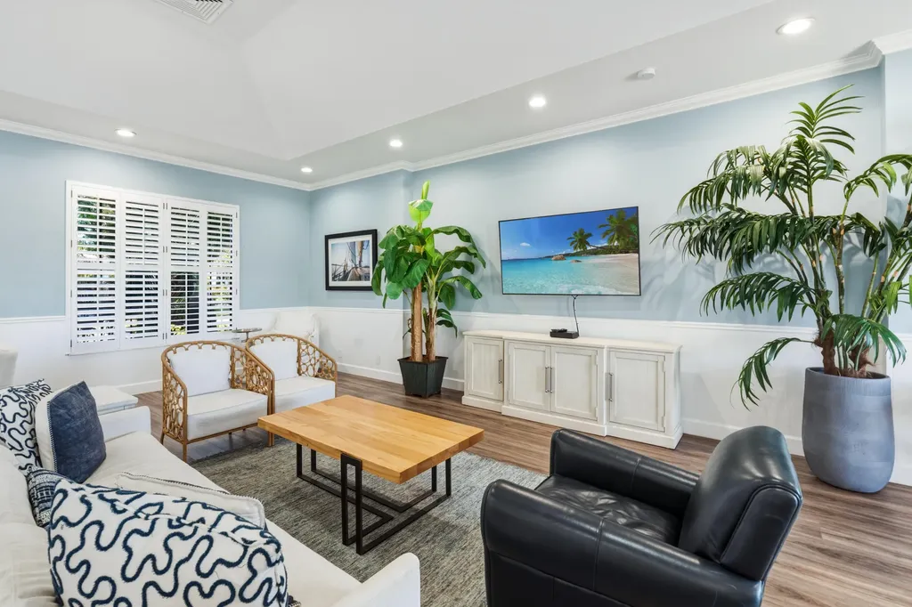 2359 Treasure Isle Drive Palm Beach Gardens FL 33410