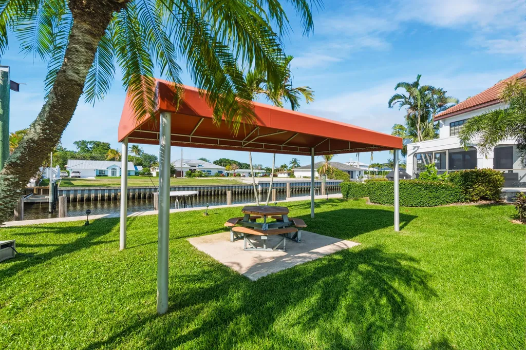 2359 Treasure Isle Drive Palm Beach Gardens FL 33410