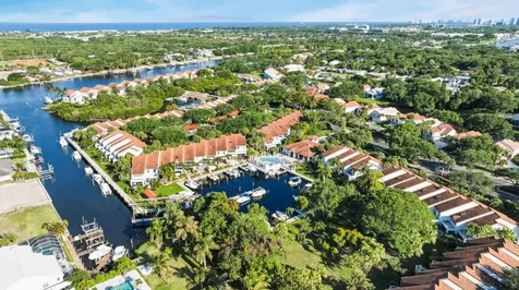 2359 Treasure Isle Drive Palm Beach Gardens FL 33410