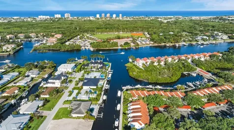 2359 Treasure Isle Drive Palm Beach Gardens FL 33410