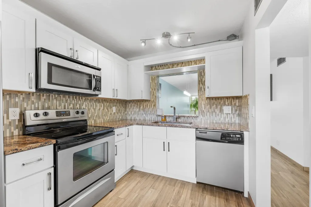 2865 SW 22nd Avenue Delray Beach FL 33445
