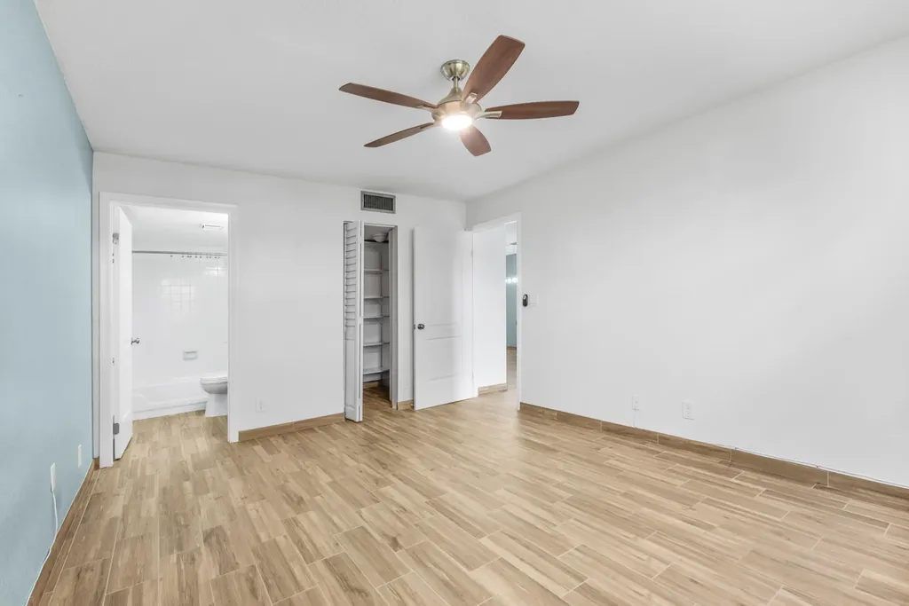 2865 SW 22nd Avenue Delray Beach FL 33445
