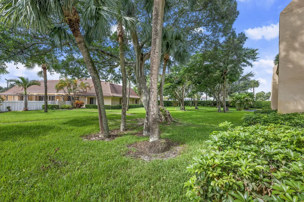 2865 SW 22nd Avenue Delray Beach FL 33445