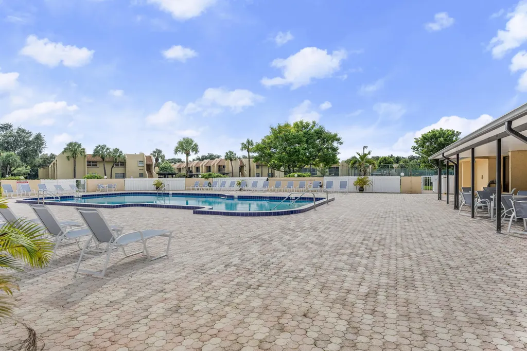 2865 SW 22nd Avenue Delray Beach FL 33445