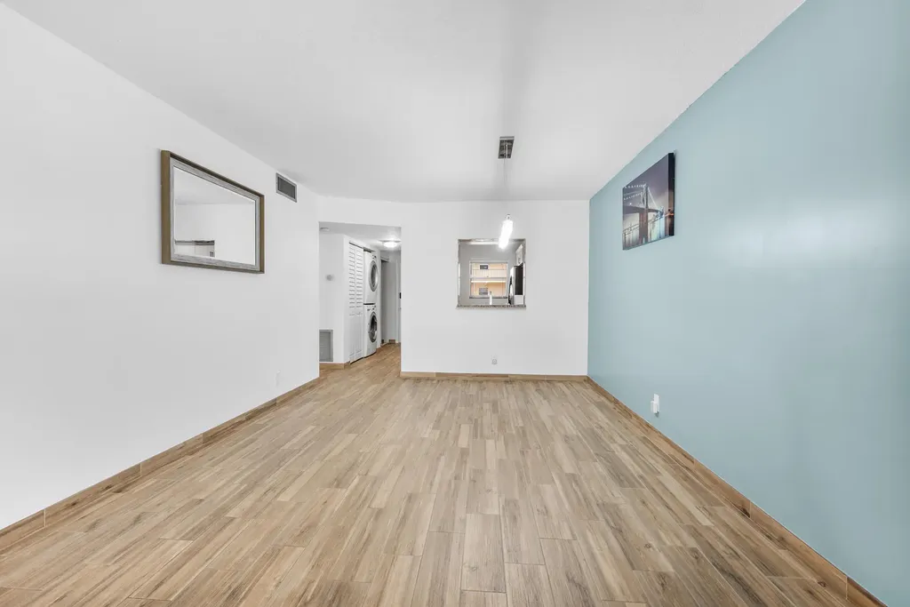 2865 SW 22nd Avenue Delray Beach FL 33445
