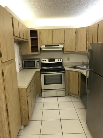 724 Sunny Pine Way Greenacres FL 33415