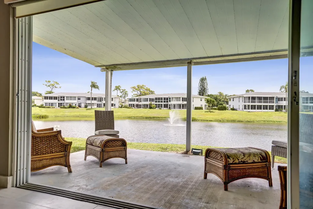 2820 SW 13th Street Delray Beach FL 33445
