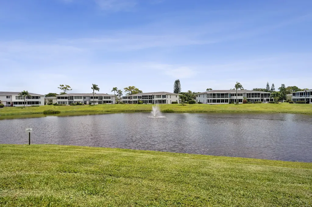 2820 SW 13th Street Delray Beach FL 33445