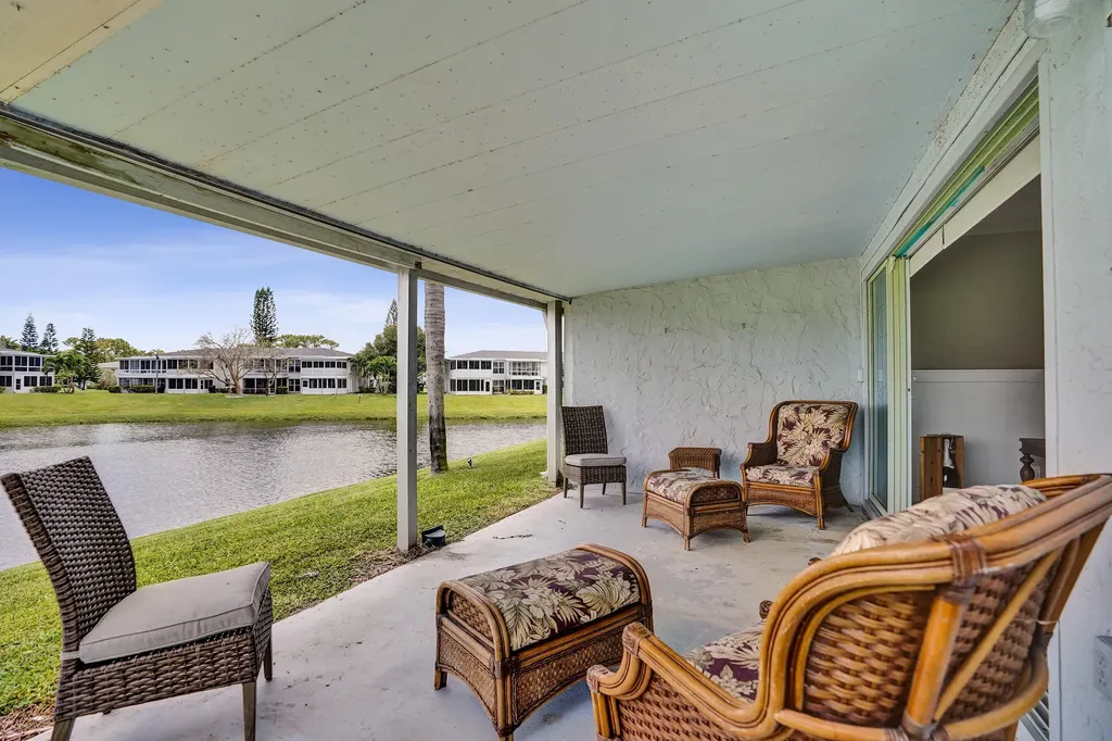 2820 SW 13th Street Delray Beach FL 33445