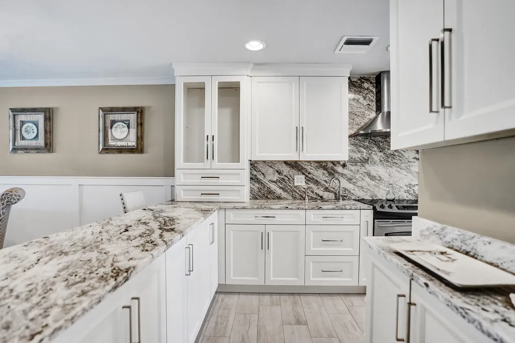 2820 SW 13th Street Delray Beach FL 33445