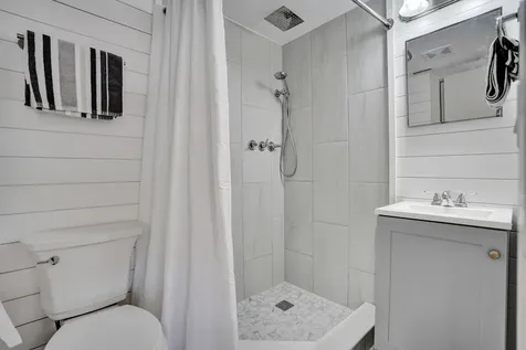 2820 SW 13th Street Delray Beach FL 33445