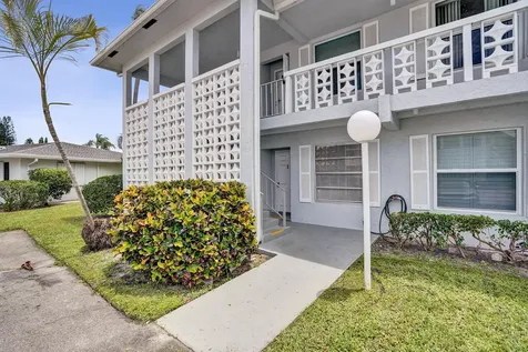 2820 SW 13th Street Delray Beach FL 33445