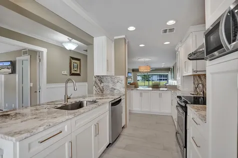 2820 SW 13th Street Delray Beach FL 33445