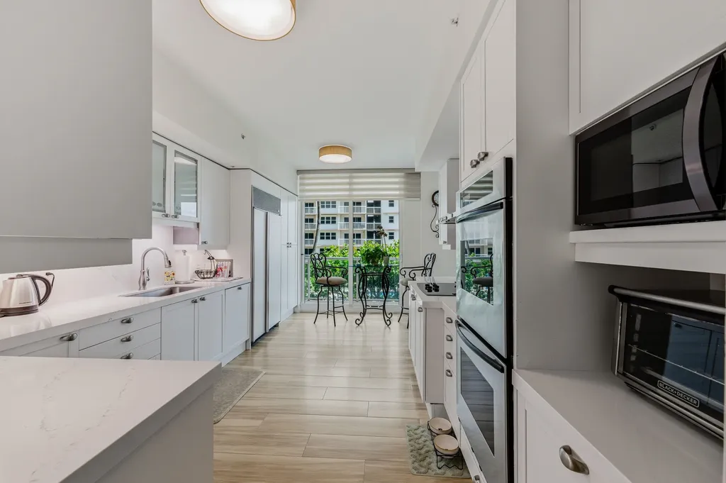 1063 Hillsboro Mile Hillsboro Beach FL 33062