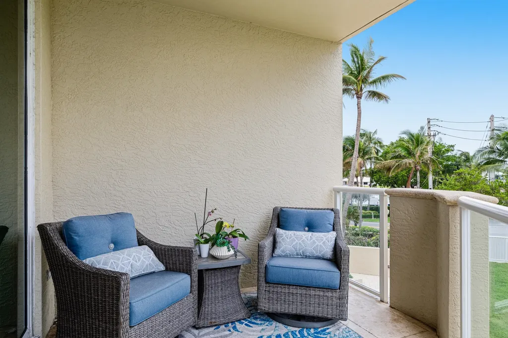 1063 Hillsboro Mile Hillsboro Beach FL 33062