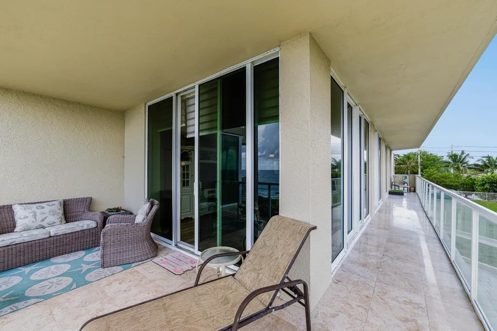 1063 Hillsboro Mile Hillsboro Beach FL 33062