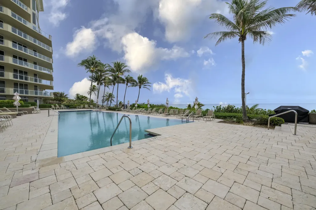 1063 Hillsboro Mile Hillsboro Beach FL 33062