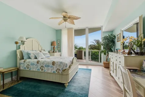 1063 Hillsboro Mile Hillsboro Beach FL 33062