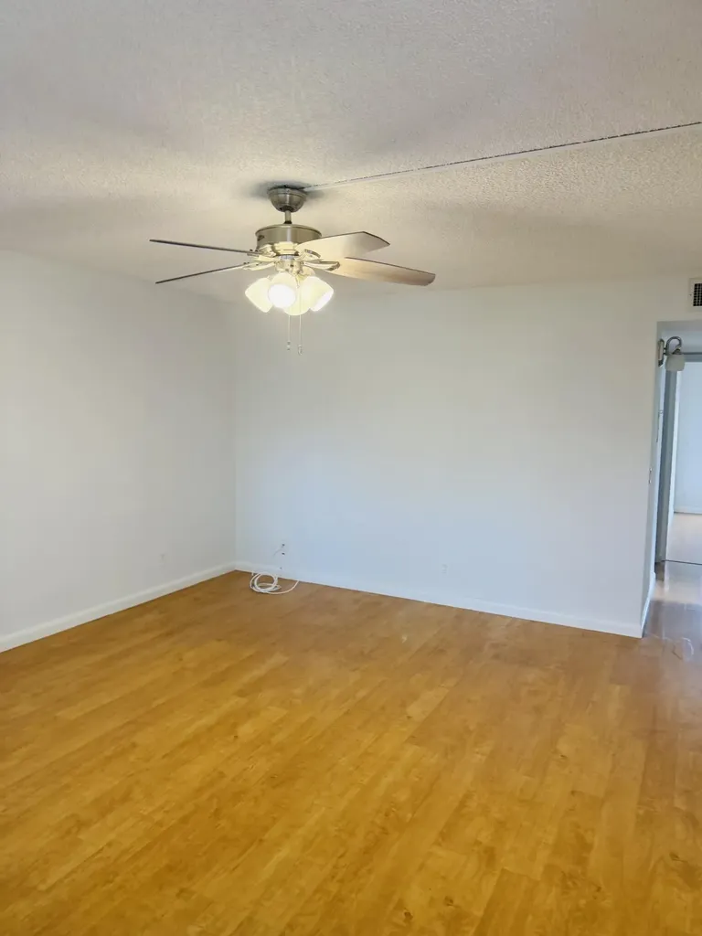 490 Normandy Delray Beach FL 33484
