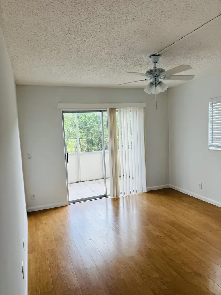 490 Normandy Delray Beach FL 33484