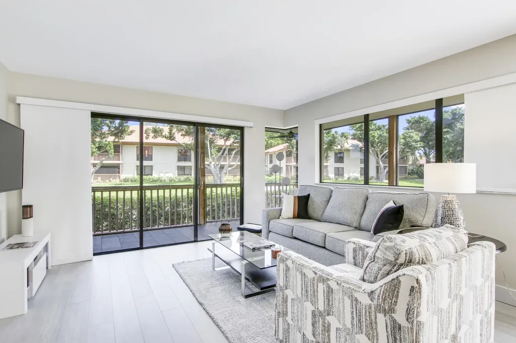 512 Brackenwood Place Palm Beach Gardens FL 33418