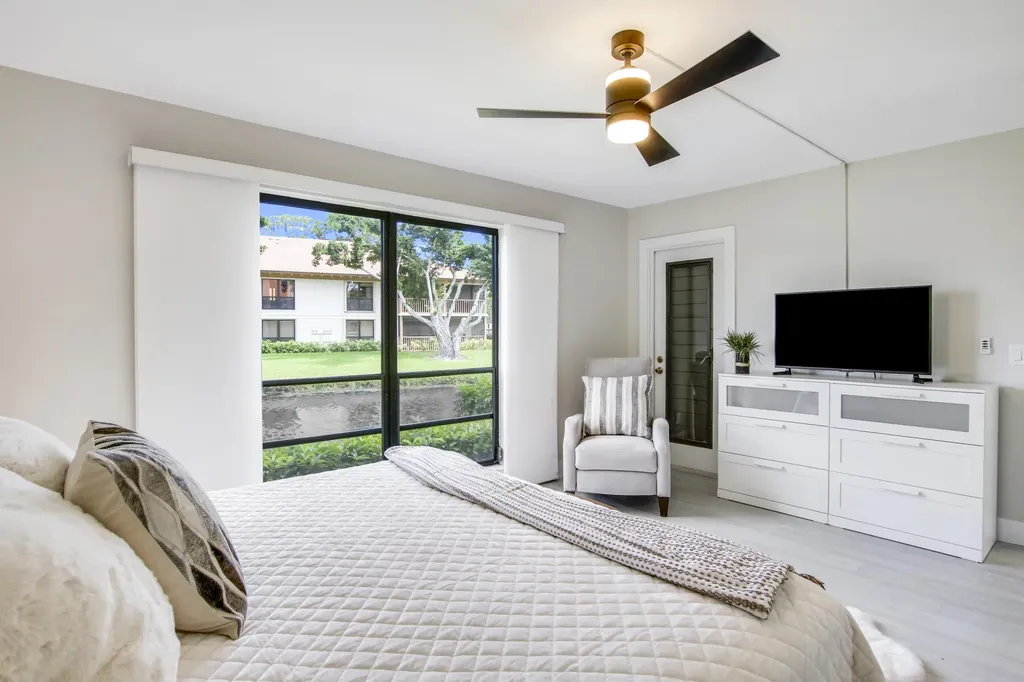 512 Brackenwood Place Palm Beach Gardens FL 33418