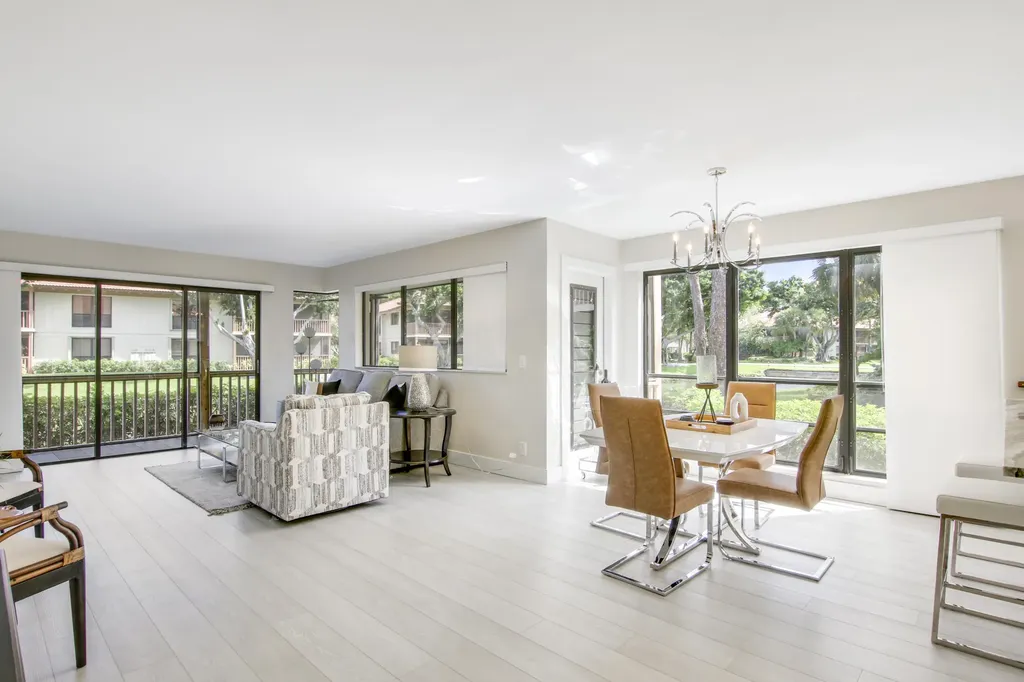 512 Brackenwood Place Palm Beach Gardens FL 33418