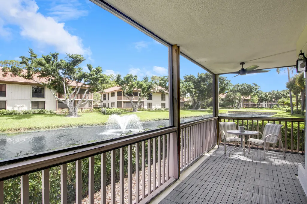 512 Brackenwood Place Palm Beach Gardens FL 33418