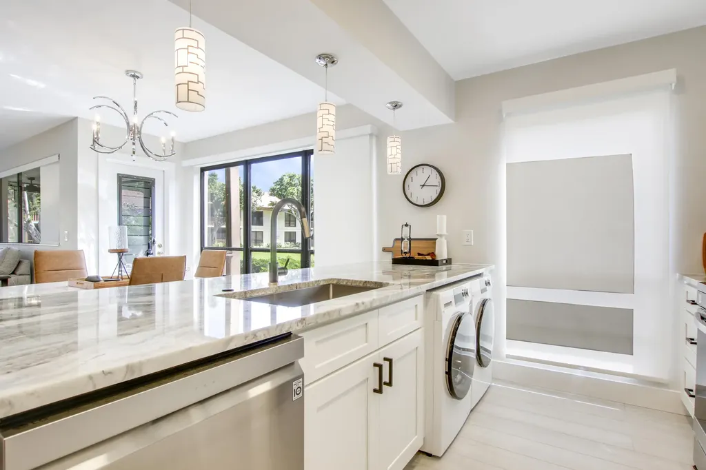 512 Brackenwood Place Palm Beach Gardens FL 33418