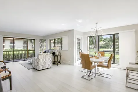 512 Brackenwood Place Palm Beach Gardens FL 33418