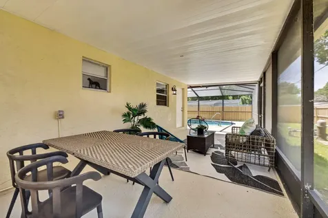 303 Lott Street Fort Pierce FL 34947