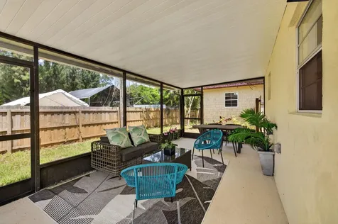 303 Lott Street Fort Pierce FL 34947