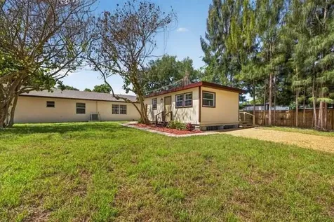 303 Lott Street Fort Pierce FL 34947