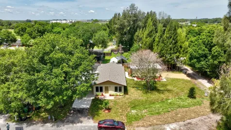 303 Lott Street Fort Pierce FL 34947
