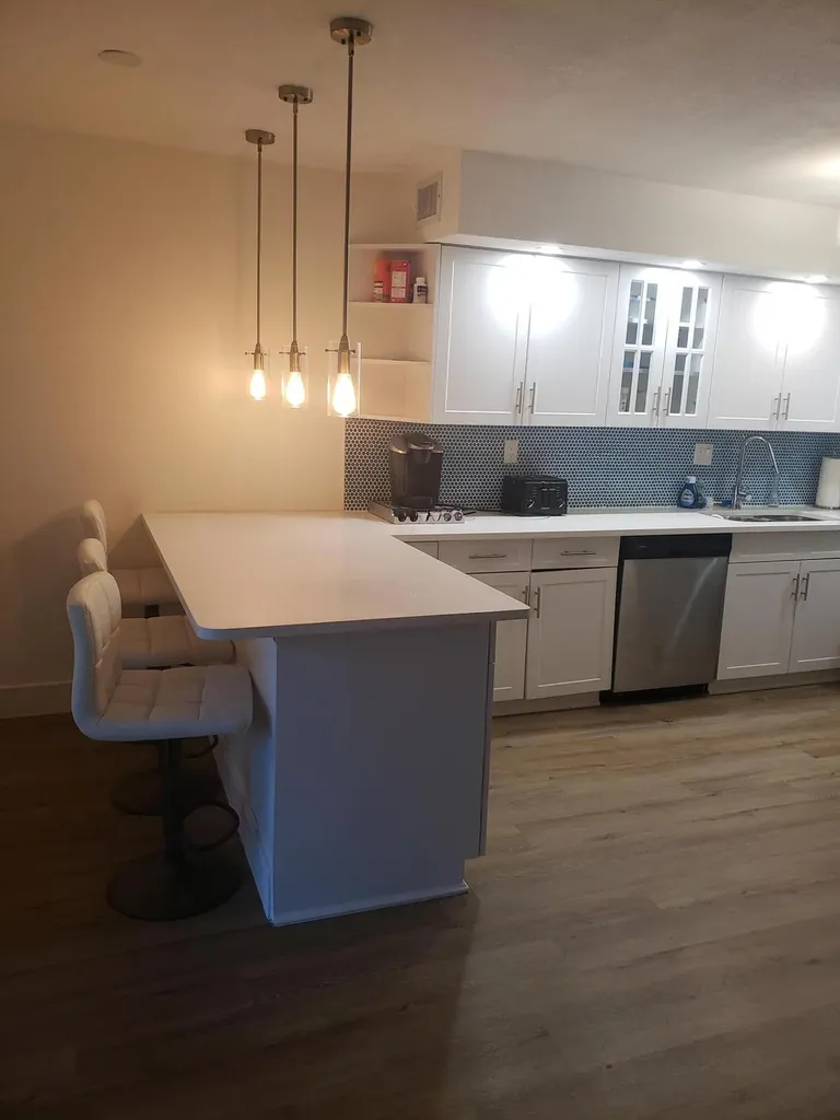 28 Madrid Lane Davie FL 33324