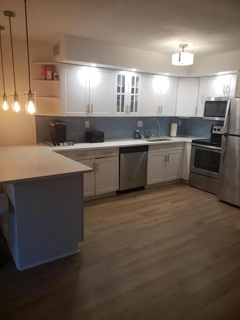 28 Madrid Lane Davie FL 33324