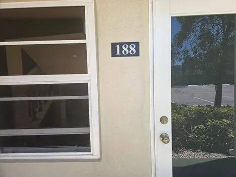 188 Grantham F Deerfield Beach FL 33442