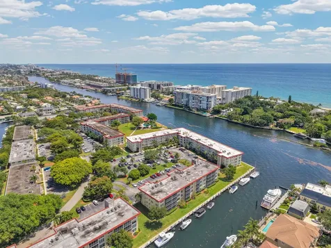 3050 NE 48th Court Lighthouse Point FL 33064