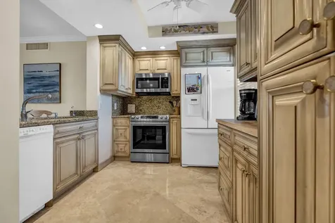 3050 NE 48th Court Lighthouse Point FL 33064