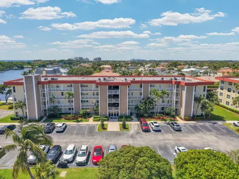 3050 NE 48th Court Lighthouse Point FL 33064