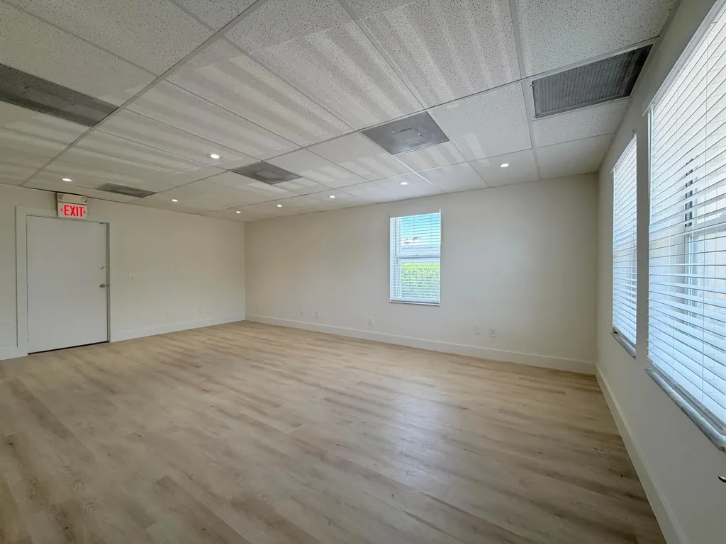 9112 N Fl A1aalt North Palm Beach FL 33403