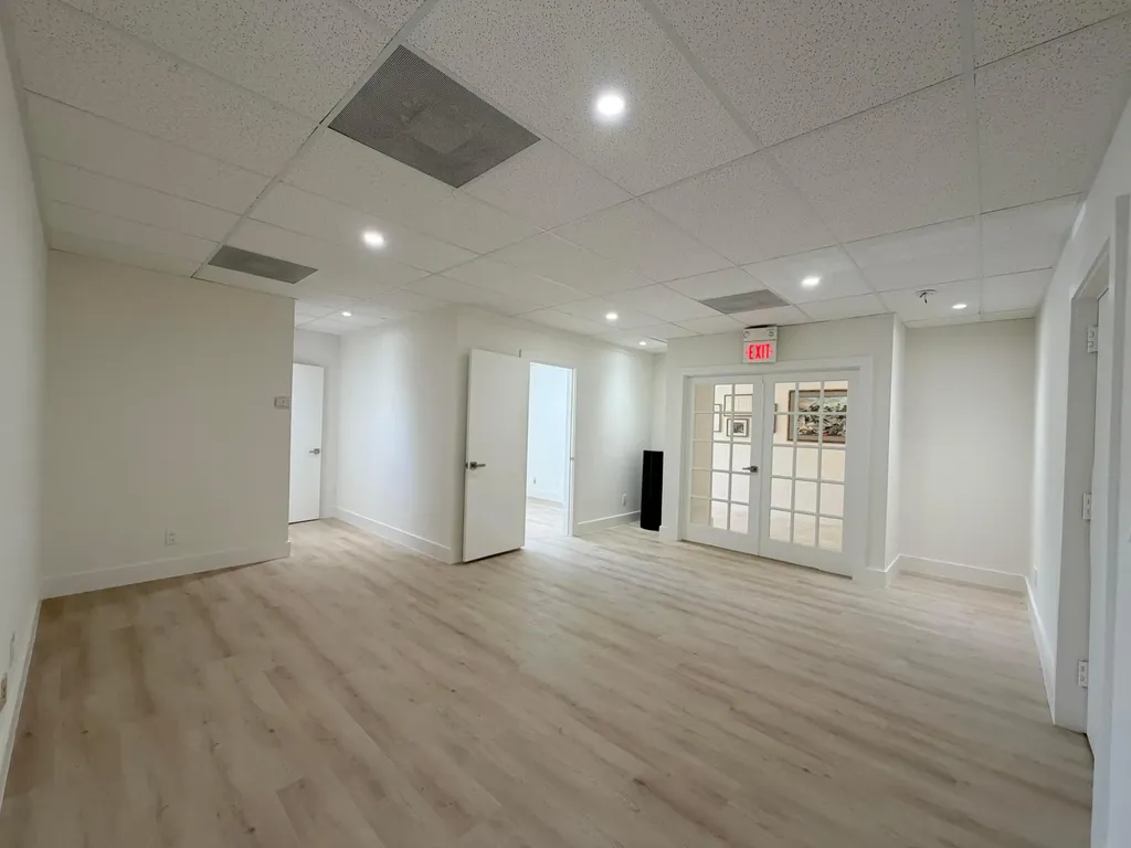9112 N Fl A1aalt North Palm Beach FL 33403