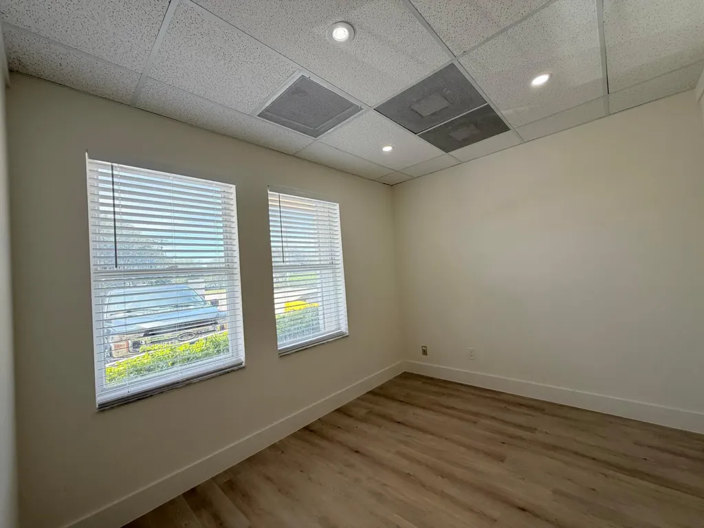 9112 N Fl A1aalt North Palm Beach FL 33403
